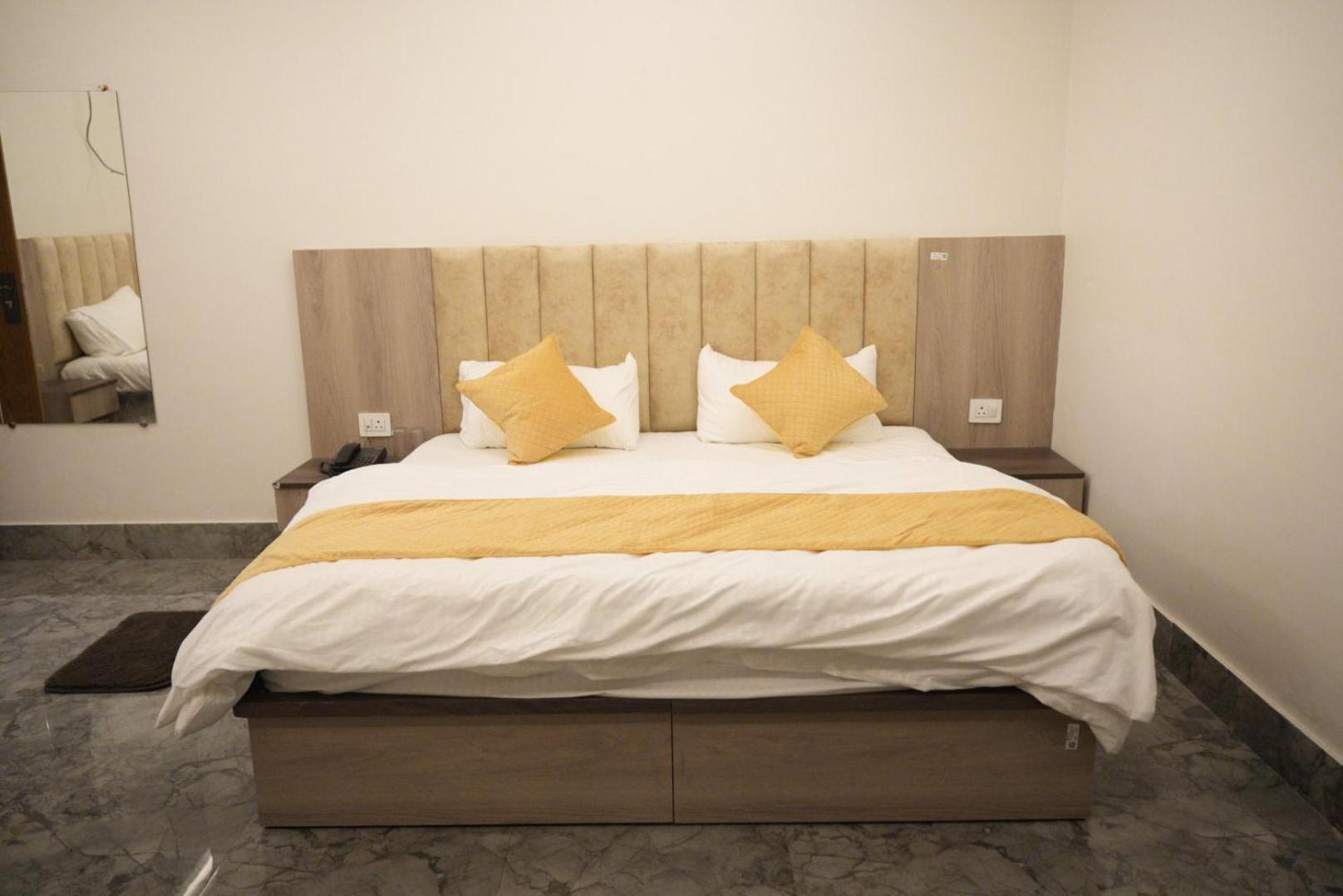 Hotel Harry Rishikesh Ngoại thất bức ảnh