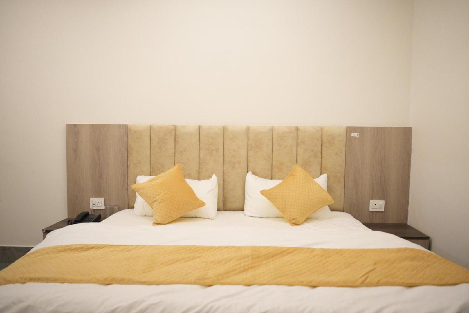 Hotel Harry Rishikesh Ngoại thất bức ảnh