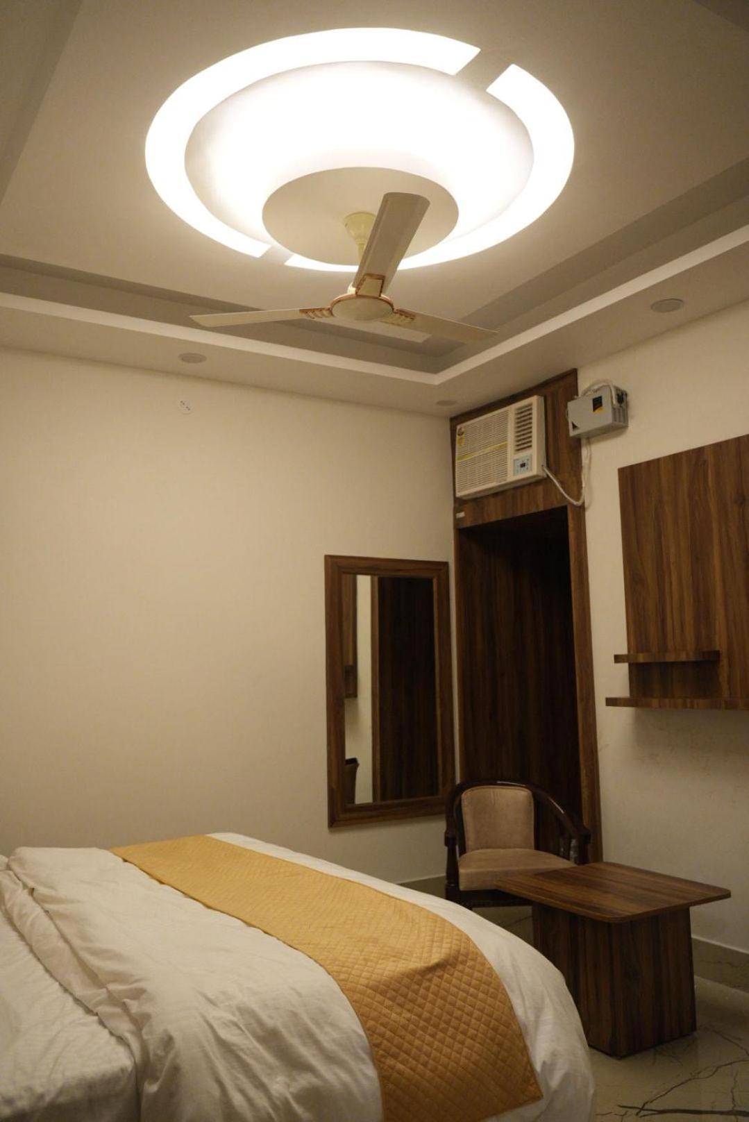 Hotel Harry Rishikesh Ngoại thất bức ảnh