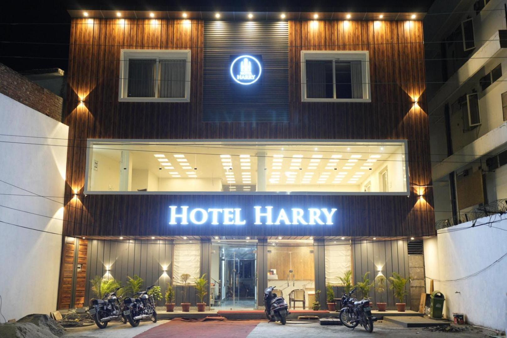 Hotel Harry Rishikesh Ngoại thất bức ảnh