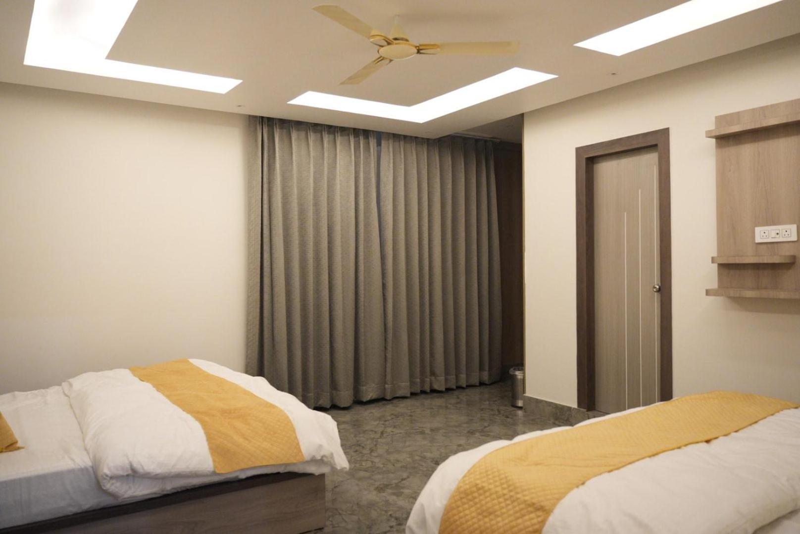 Hotel Harry Rishikesh Ngoại thất bức ảnh